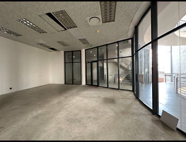 223.14M² OFFICE TO LET IN CENTURION CENTRAL